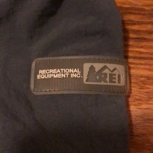 Light paints great for over pants in snow